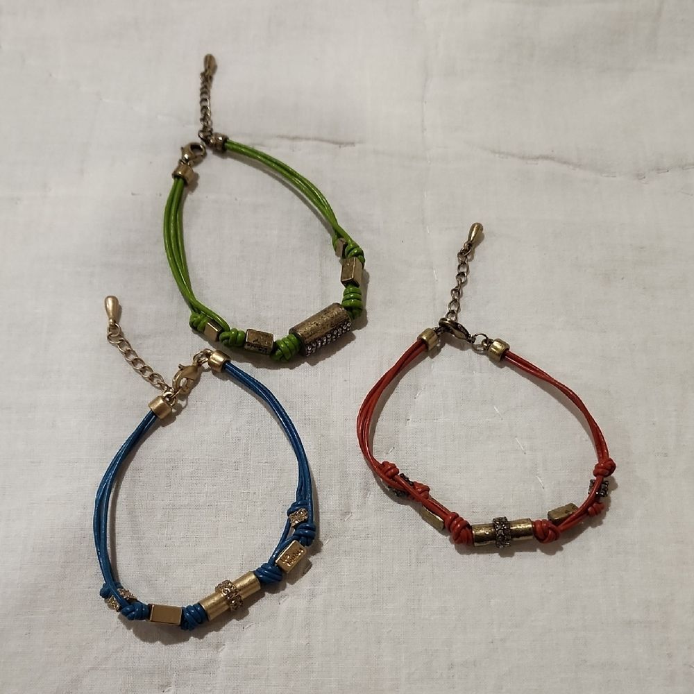Red and Green Adjustable Bracelets with Natural Beads